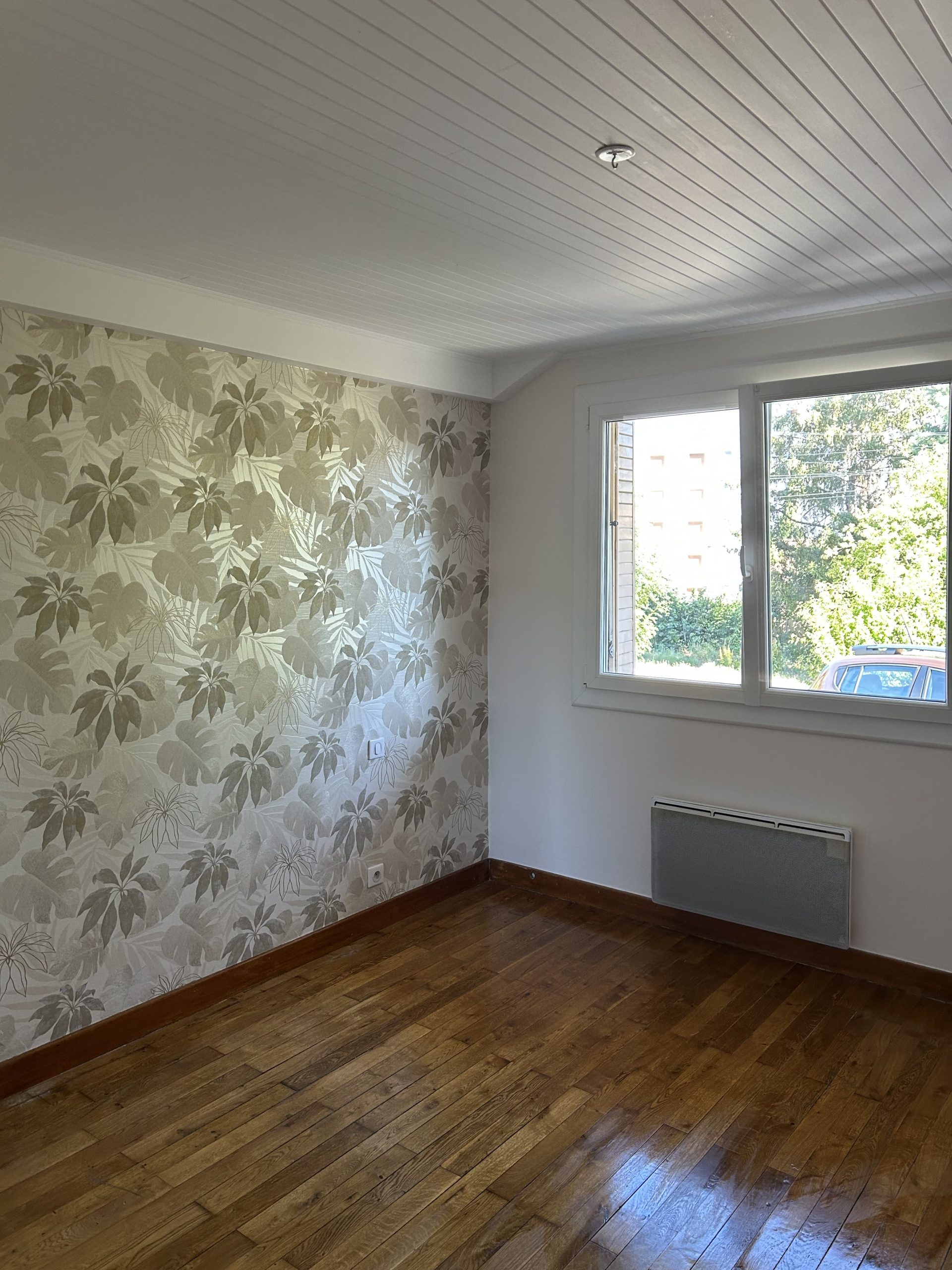 Peinture de chambre — après